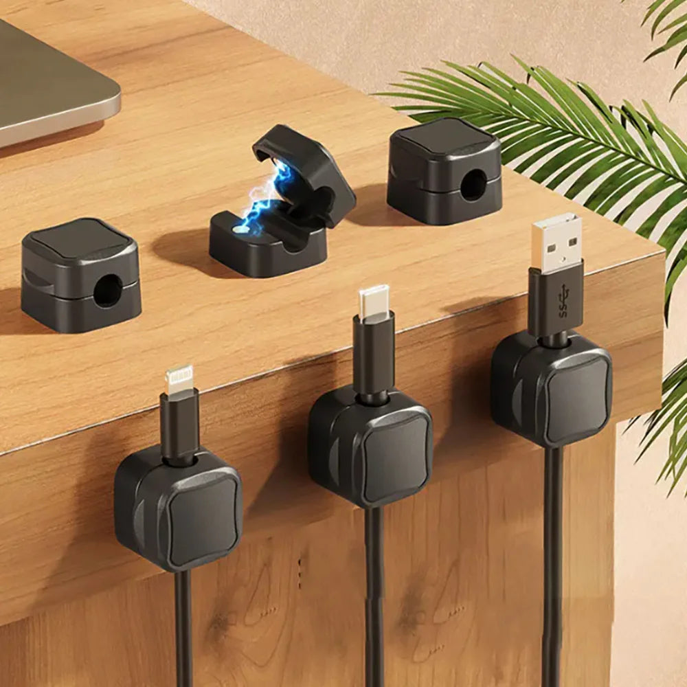 PureDesk™ Magnetic Cable Organizer (3-Piece Set)